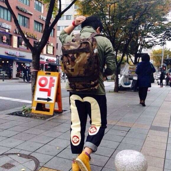 Evisu Large M Welt Regular Straight Jeans - Picture 10 of 10